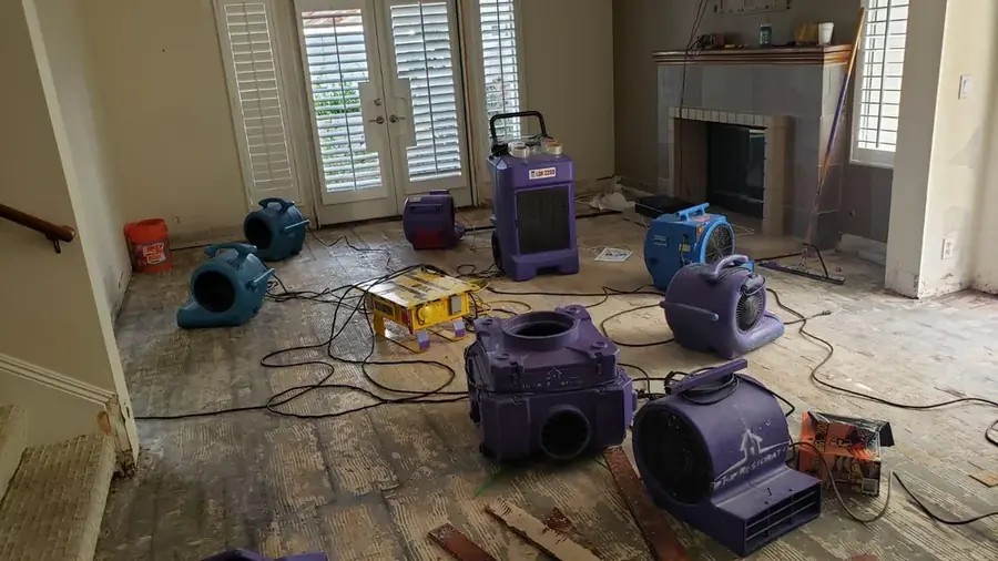 Water damage restoration work in Tustin, CA