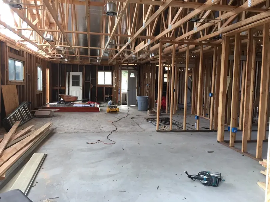 Water damage restoration work in Tustin, CA
